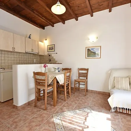 Hippocampus Apartment