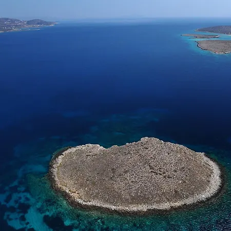 Hippocampus Apartment Antiparos Town